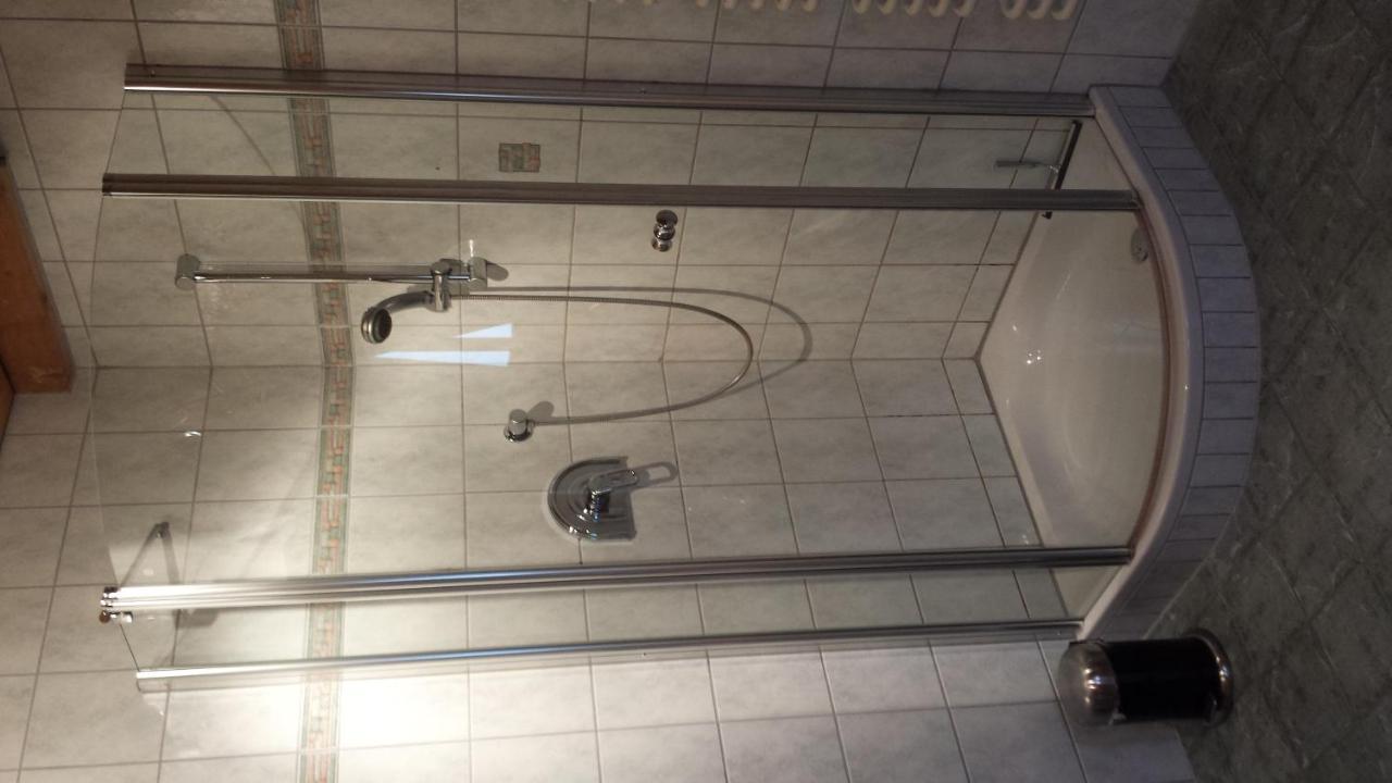 Ferienhaus Schwoerer Rheinhausen Dış mekan fotoğraf