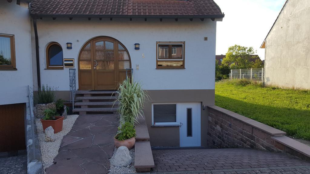 Ferienhaus Schwoerer Rheinhausen Dış mekan fotoğraf